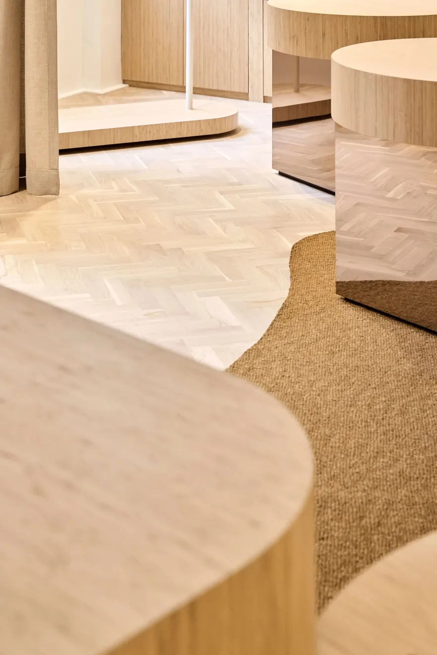 Helen Kaminski's Biophilic Store Design — Russell & George-6