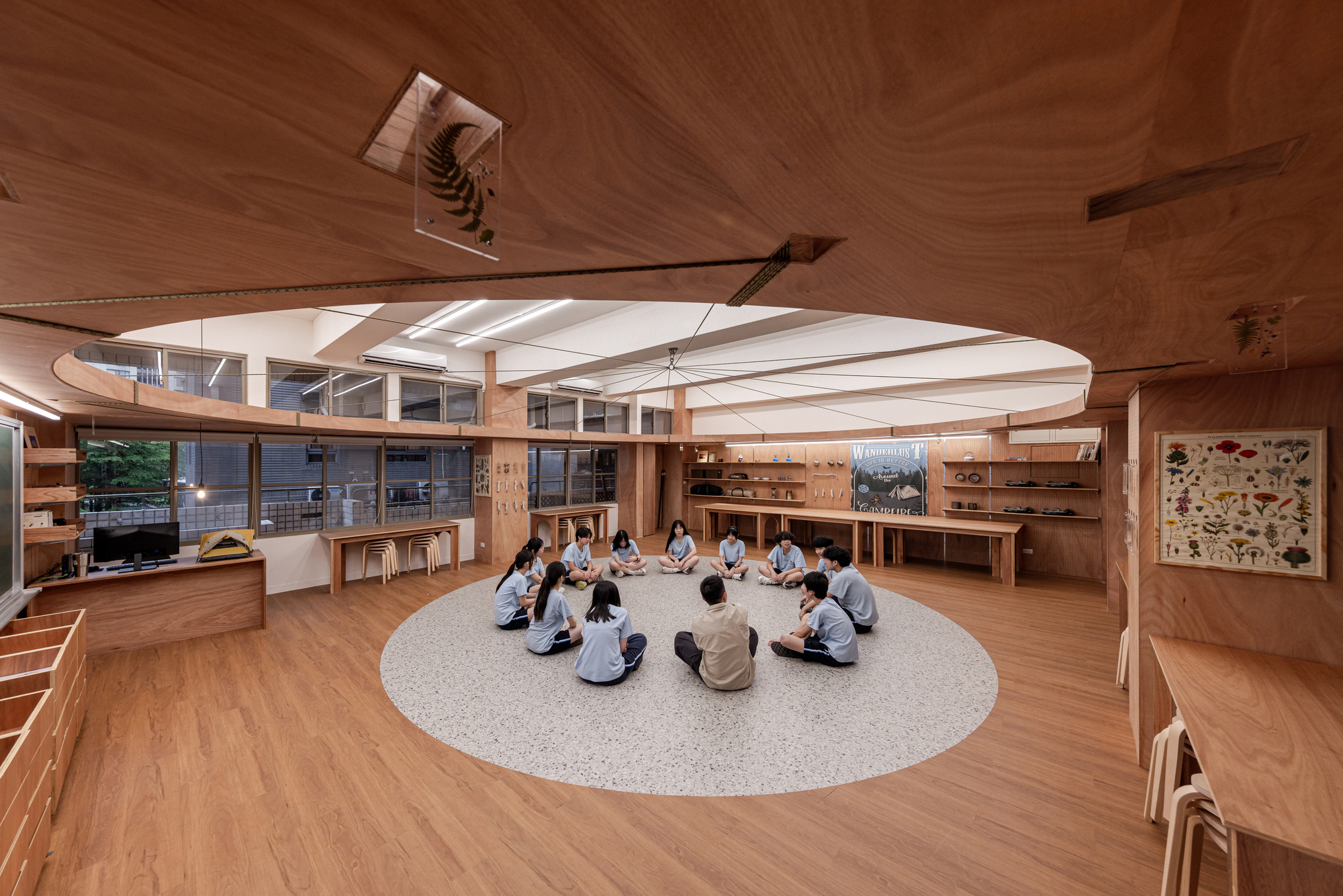 Qingshan Forest Junior High School Classroom / 317designstudio-12