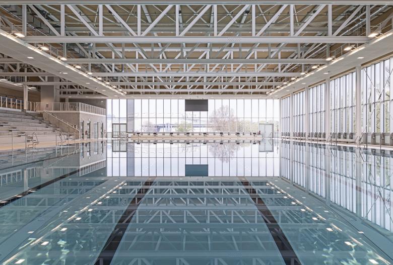 Sportbad NeckarPark 游泳馆丨德国斯图加特丨Niels Schubert Fotograf | BFF-39