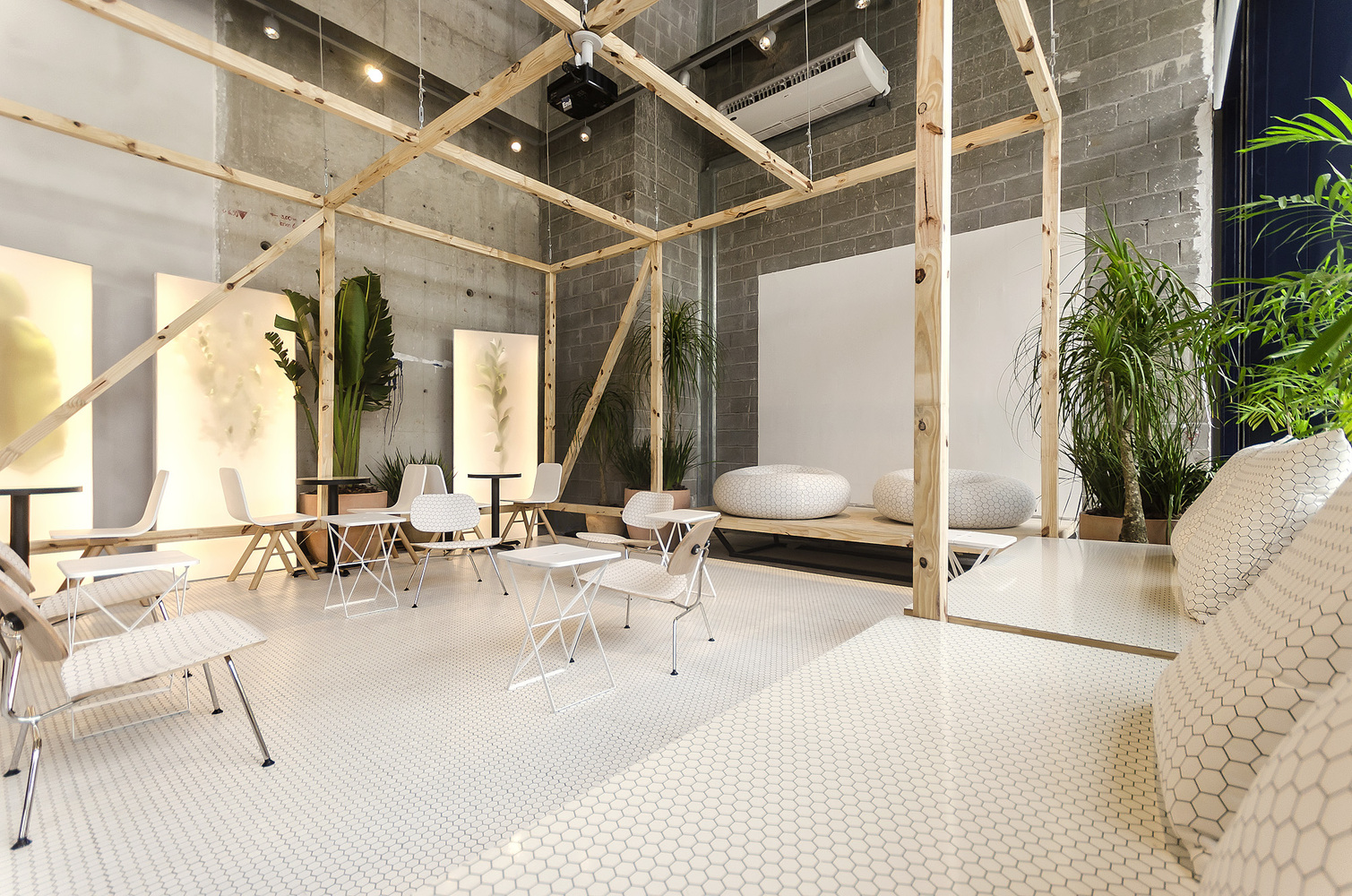 悬浮空间的魅力-23