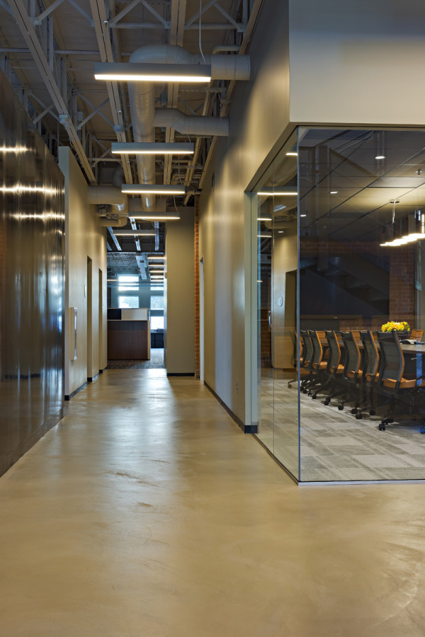 Mister Car Wash总部改造项目丨美国图森丨Rob Paulus Architects-4