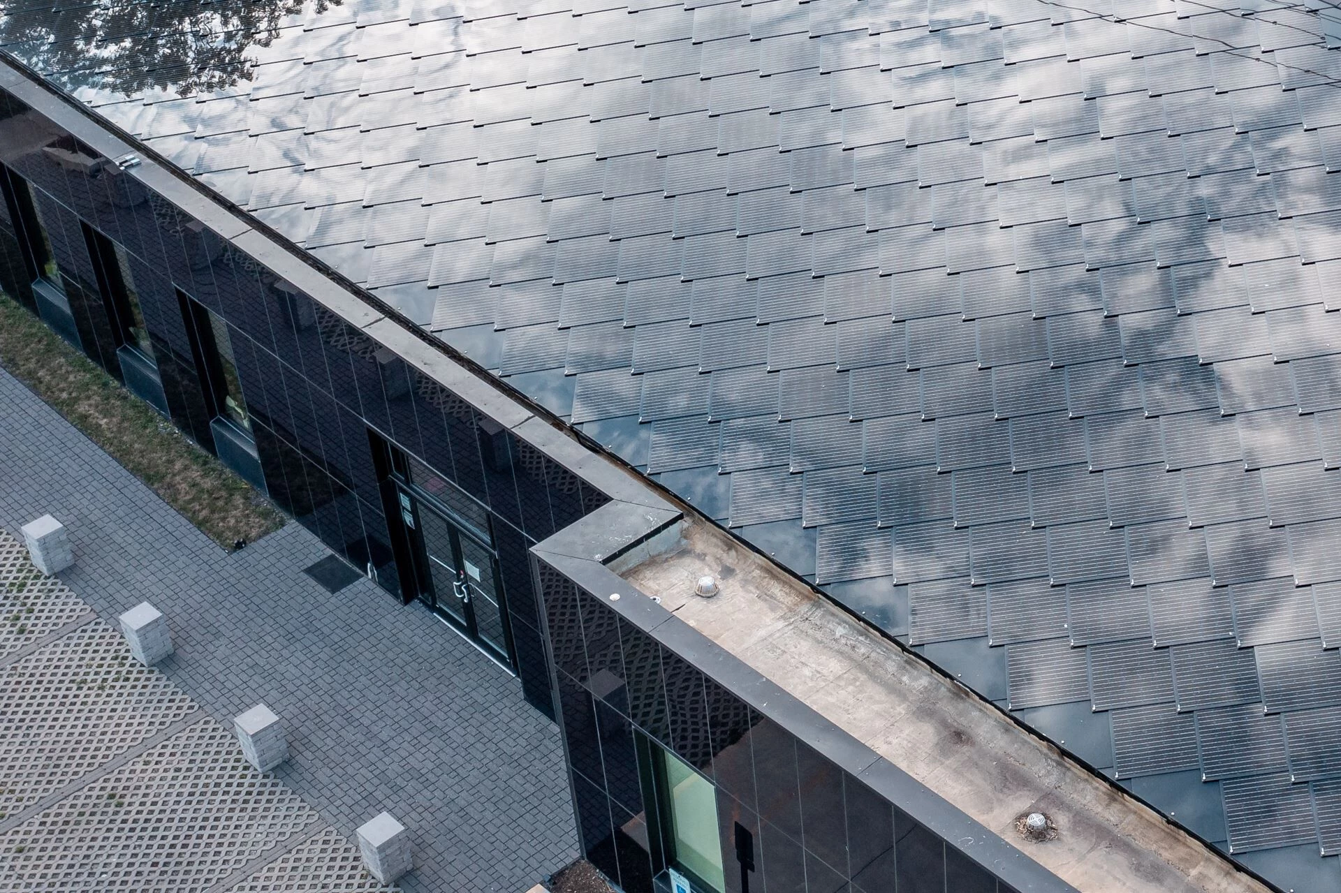 融合科技与自然的未来银行设计丨美国-9