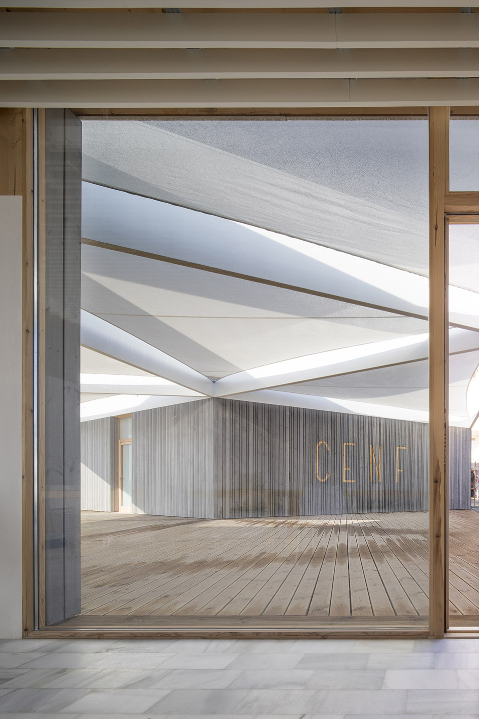 Formentera水上运动中心，西班牙 / Marià Castelló Architecture-36