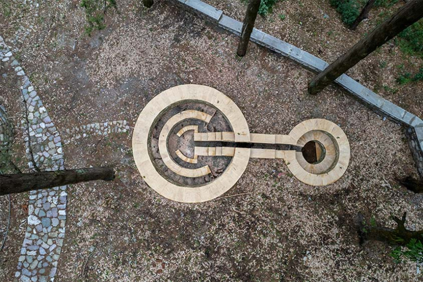 一座松树林中的公共纪念公园（Sensorium Park）丨印度丨Compartment S4-26