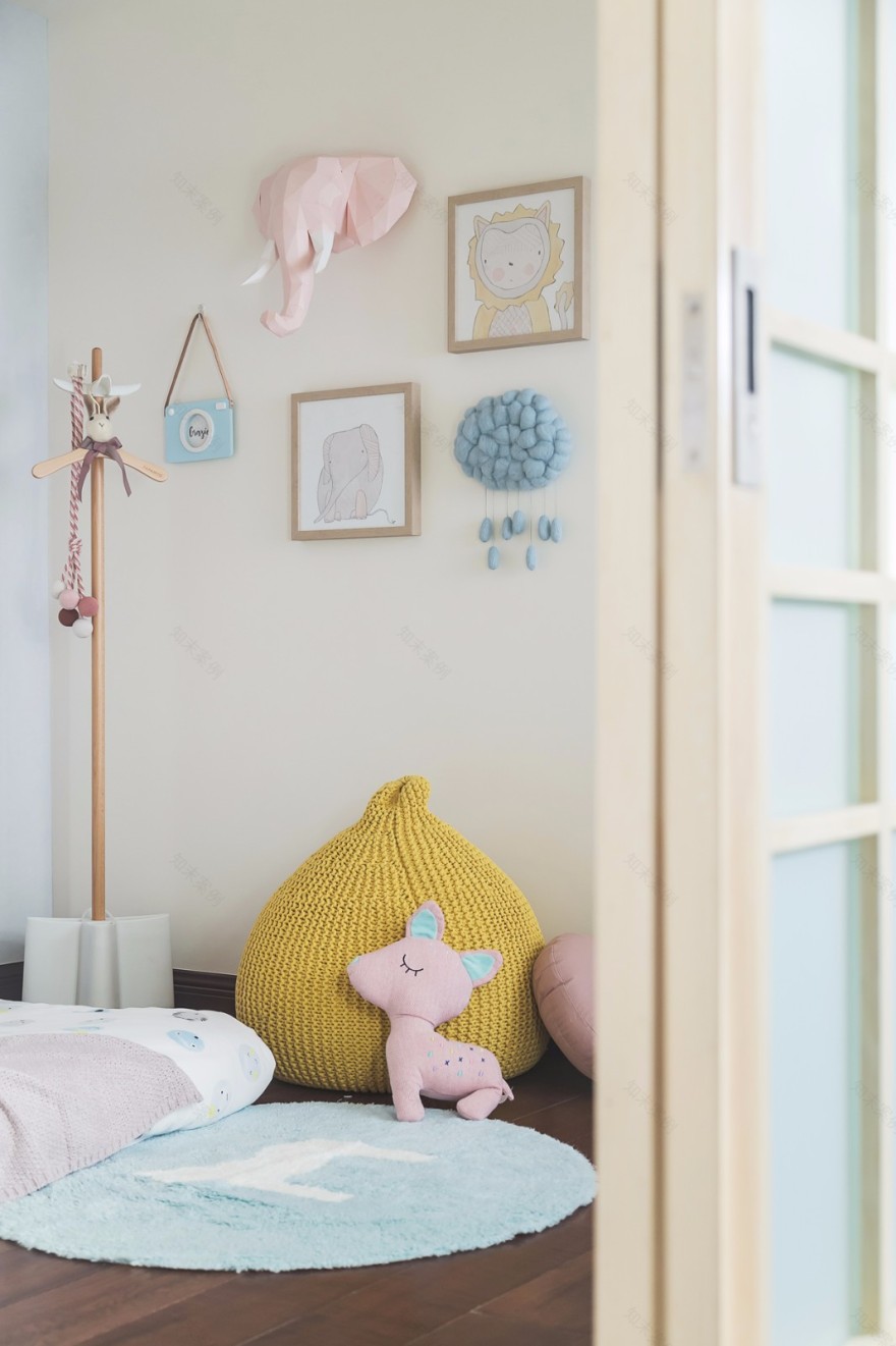 青城山下的现代简约之家-31