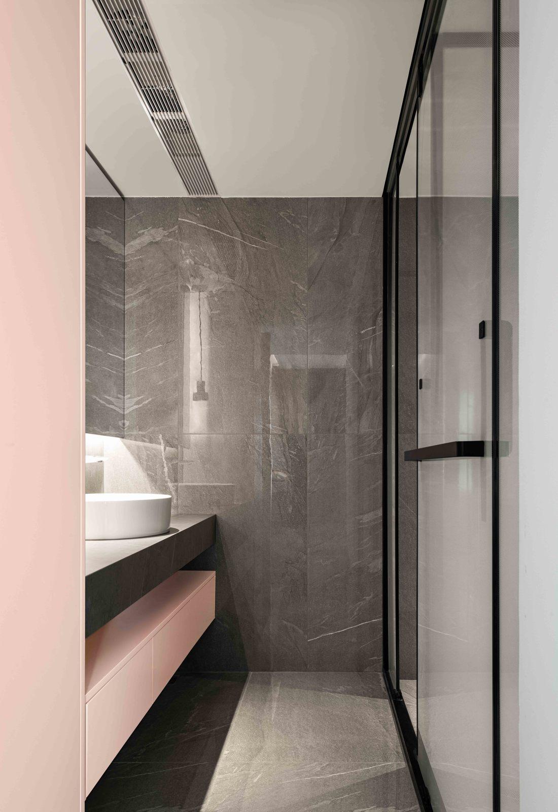 奇妙空间改造 · 一家三口的幸福生活-49