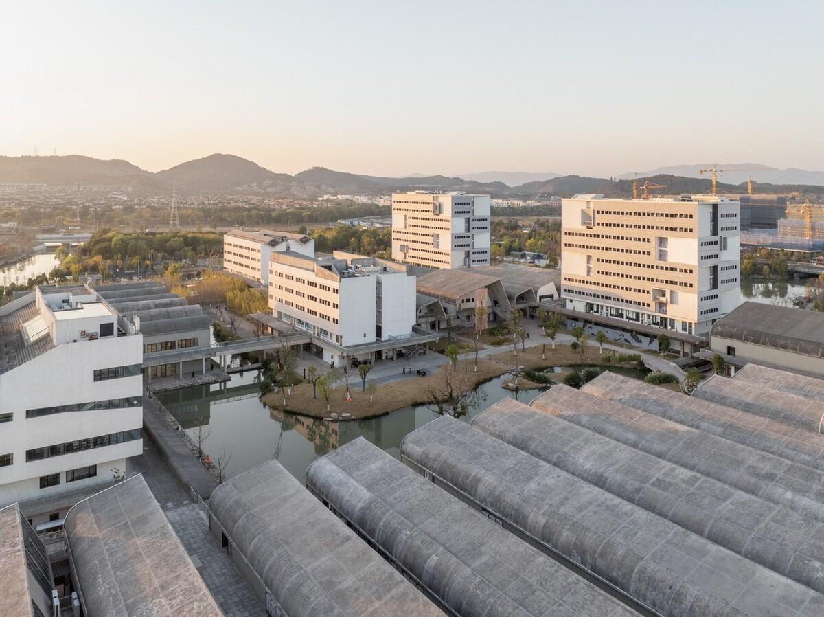 中国美术学院良渚校区一期丨中国杭州丨非常建筑,施工图由同济大学建筑设计研究院设计-6