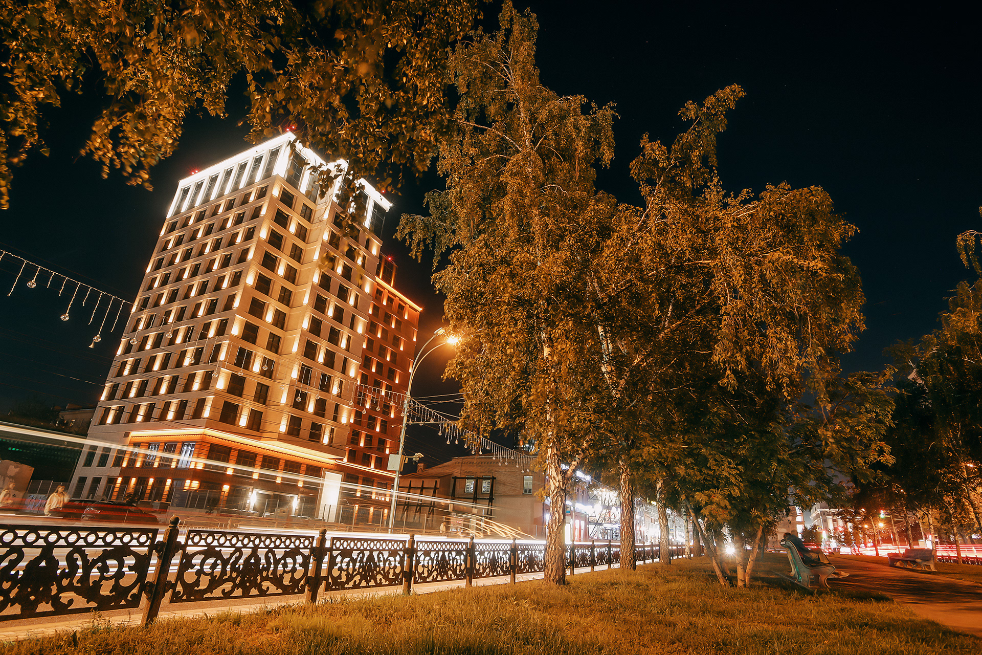 Residential complex with underground parking MAYAKOVSKY-6