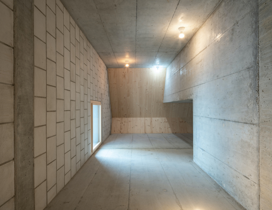 瑞士 Be· 村混凝土与木材结合的现代别墅设计丨studio SML-20