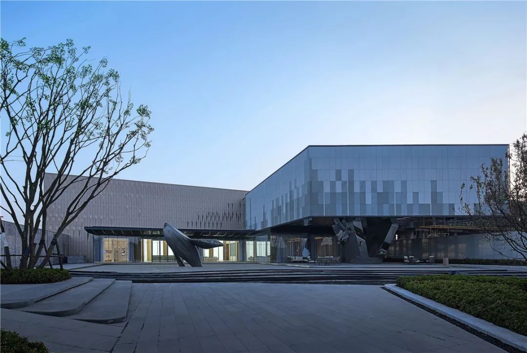 青岛金地自在城销售中心 | 精神沉浸式欧式空间体验-15