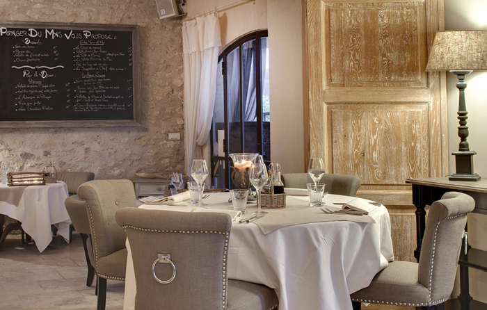 南法古宅玫瑰庄园 | 传统与自然的完美融合-21