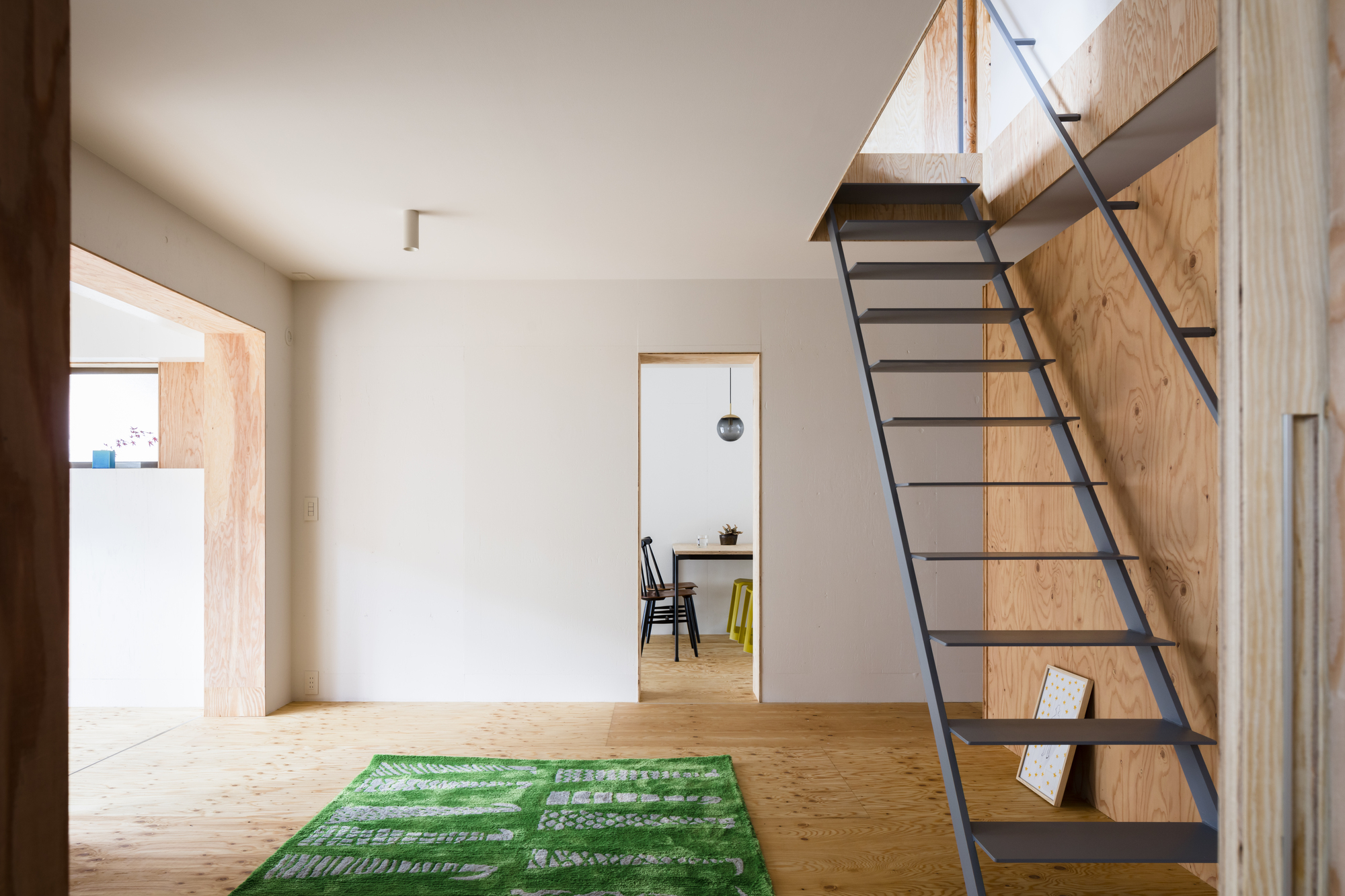 House in Oyamazaki / Shimpei Oda Architect's Office + Atelier Loowe-28