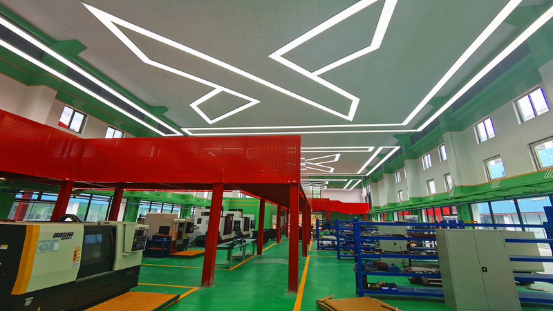 重庆大学学生交叉创新中心丨中国重庆丨李舟,李干-8