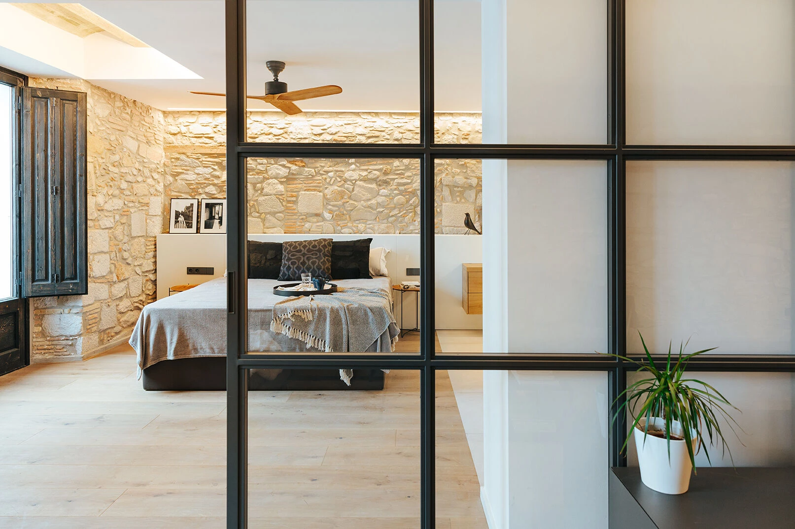 融合历史与现代的西班牙公寓改造丨西班牙赫罗纳丨Almeda Estudi-25