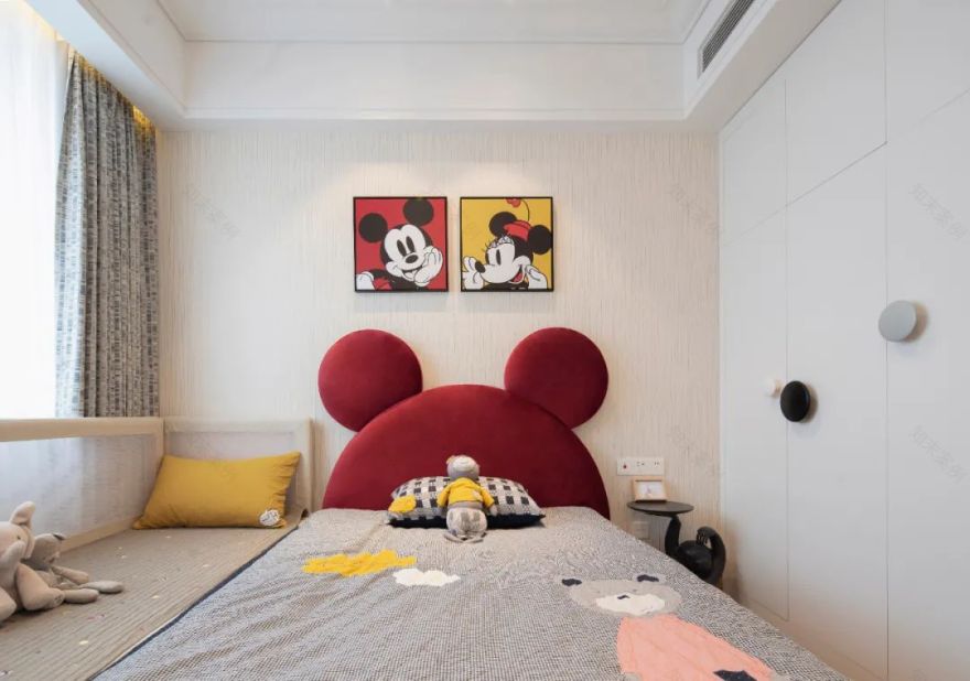 现代 235㎡轻奢住宅丨申远空间设计-25