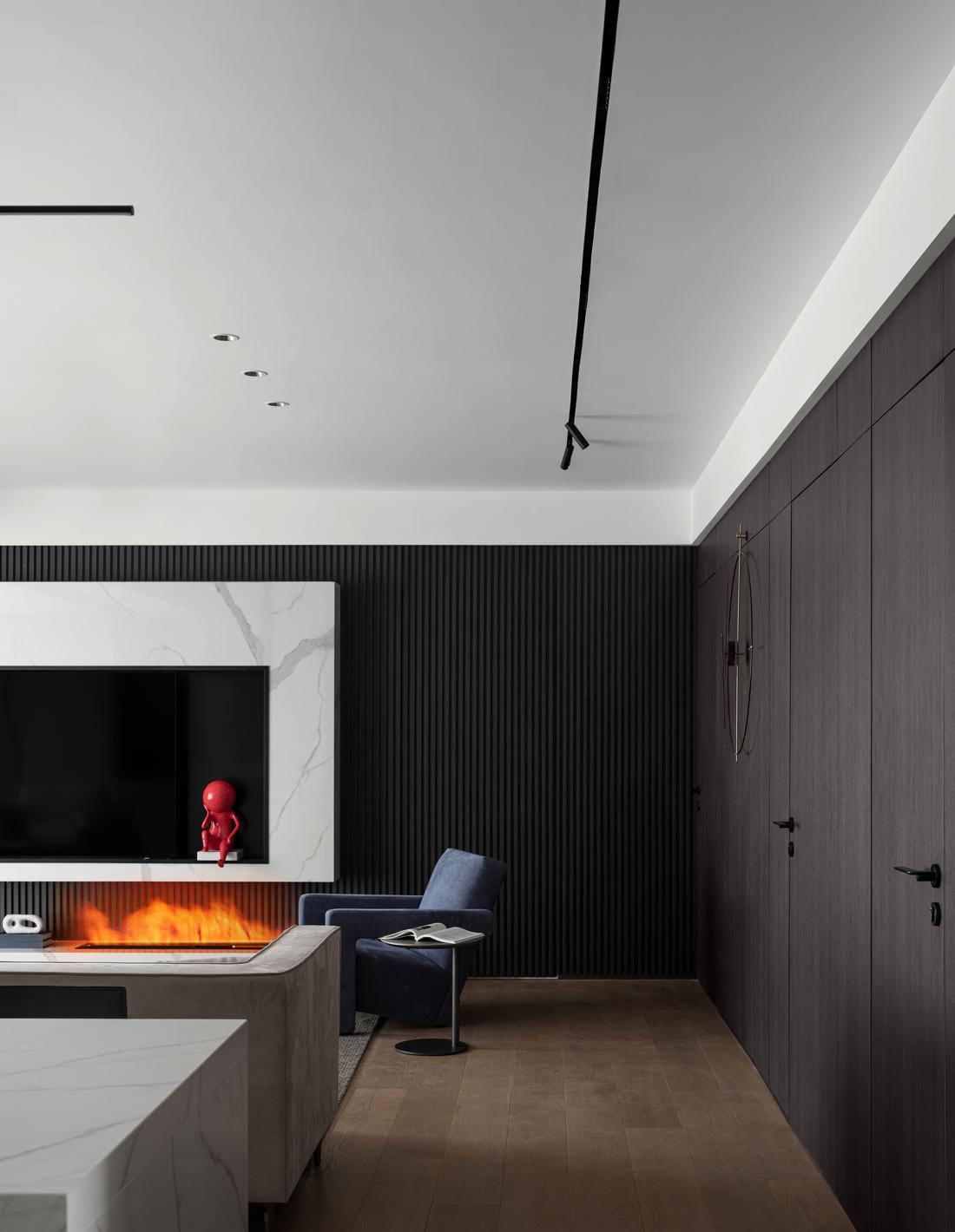 诗意江景私宅 · 现代主义的温馨栖居艺术-8