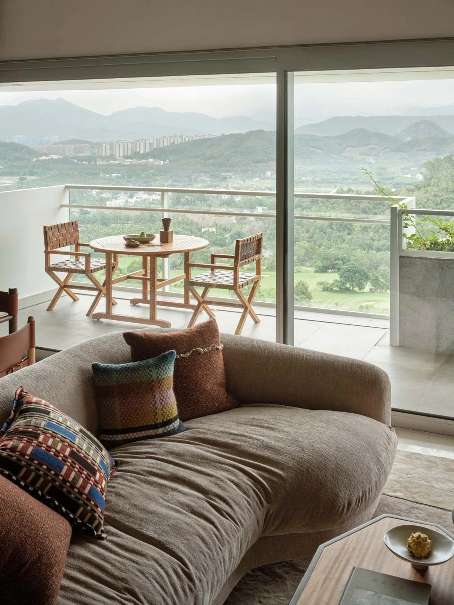 现代油画中走出的家-10