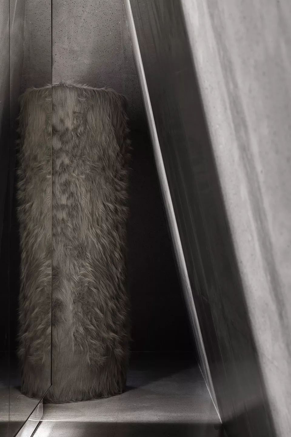 SND买手店,中轴线的布局、教堂式的建筑形制、中心点的“里程碑”-27