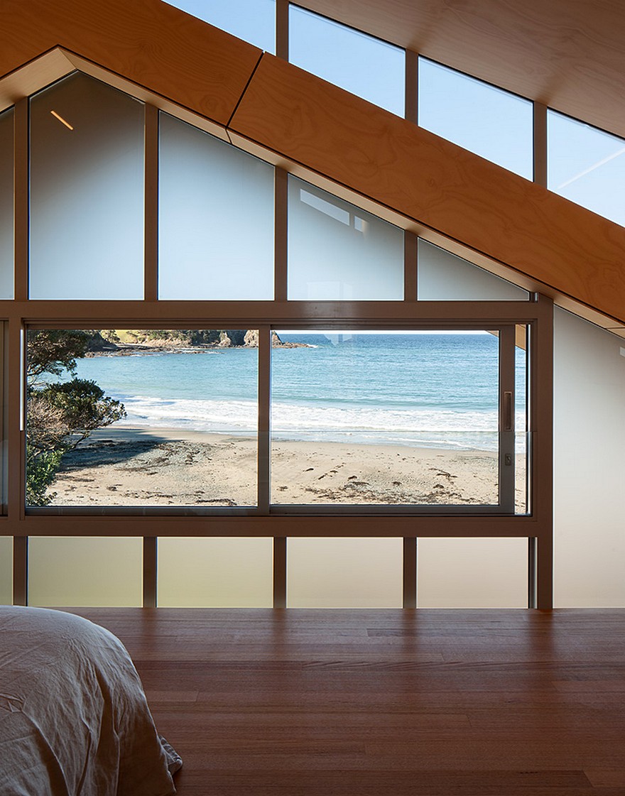 Rusted Steel Cladding House with Crafted Interior Finishes-18