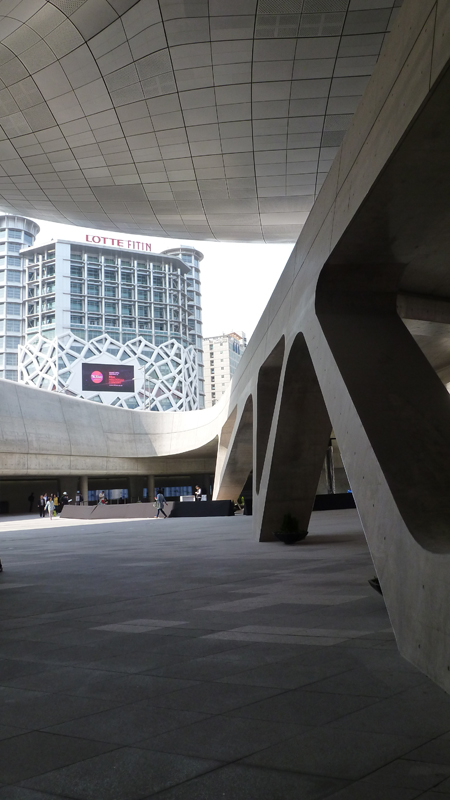 Dongdaemun Design Plaza（东大门设计广场）丨韩国首尔丨Zaha Hadid Architects（扎哈·哈迪德建筑师事务所）-13
