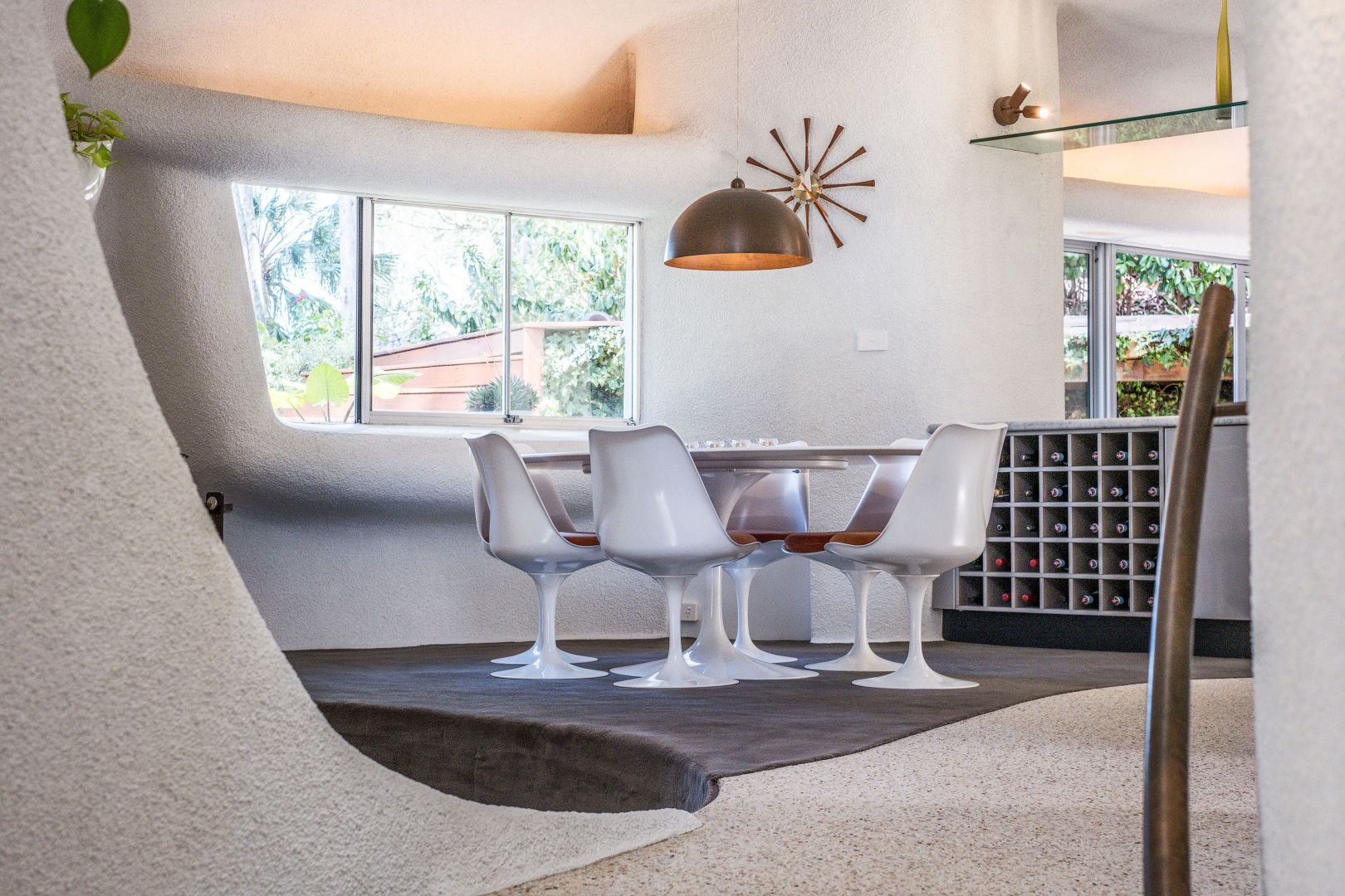 A landmark organic home heads to auction on Sydney’s Northern Beaches - The Spaces-3