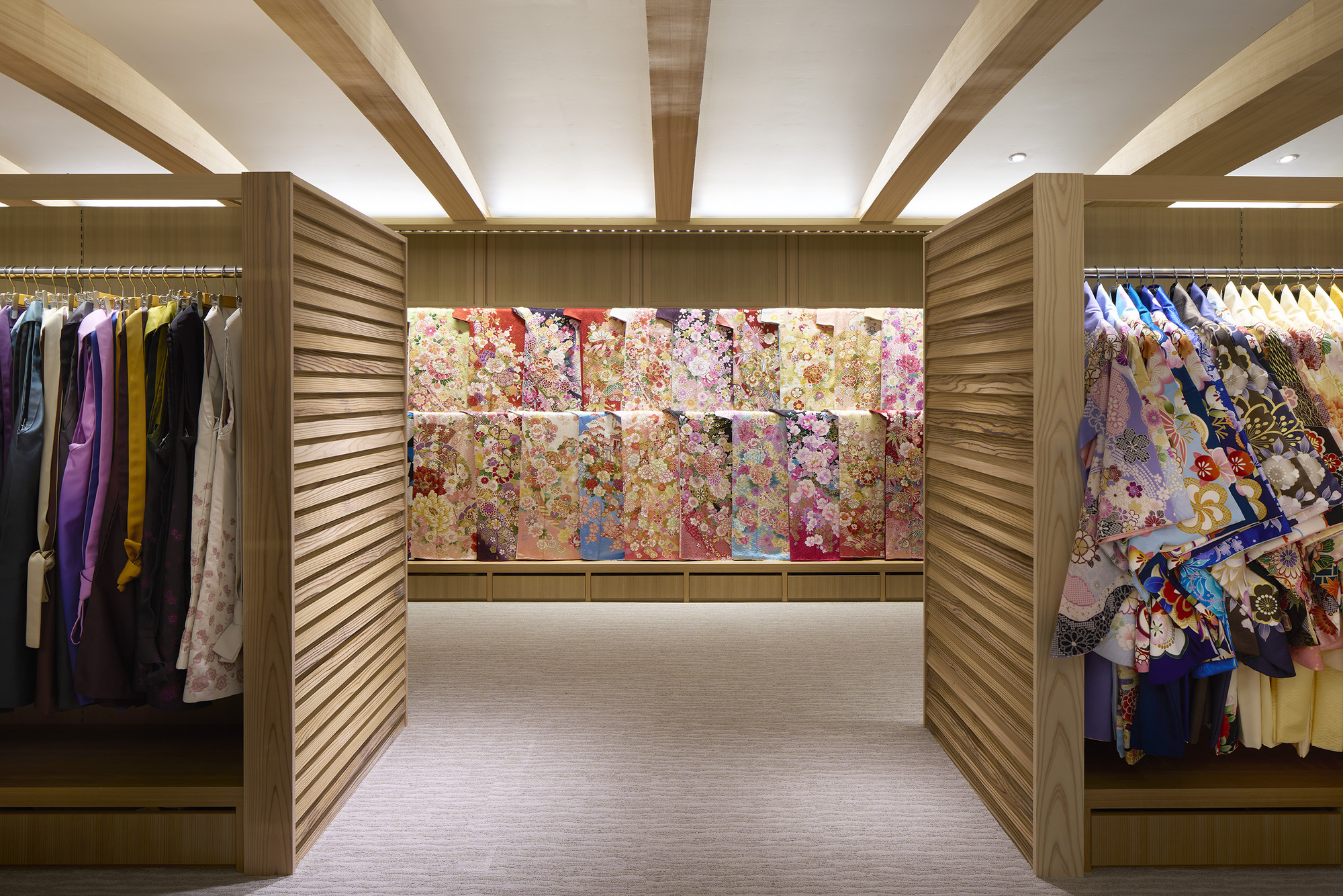 真月和服丨日本丨Tsutsumi & Associates-6