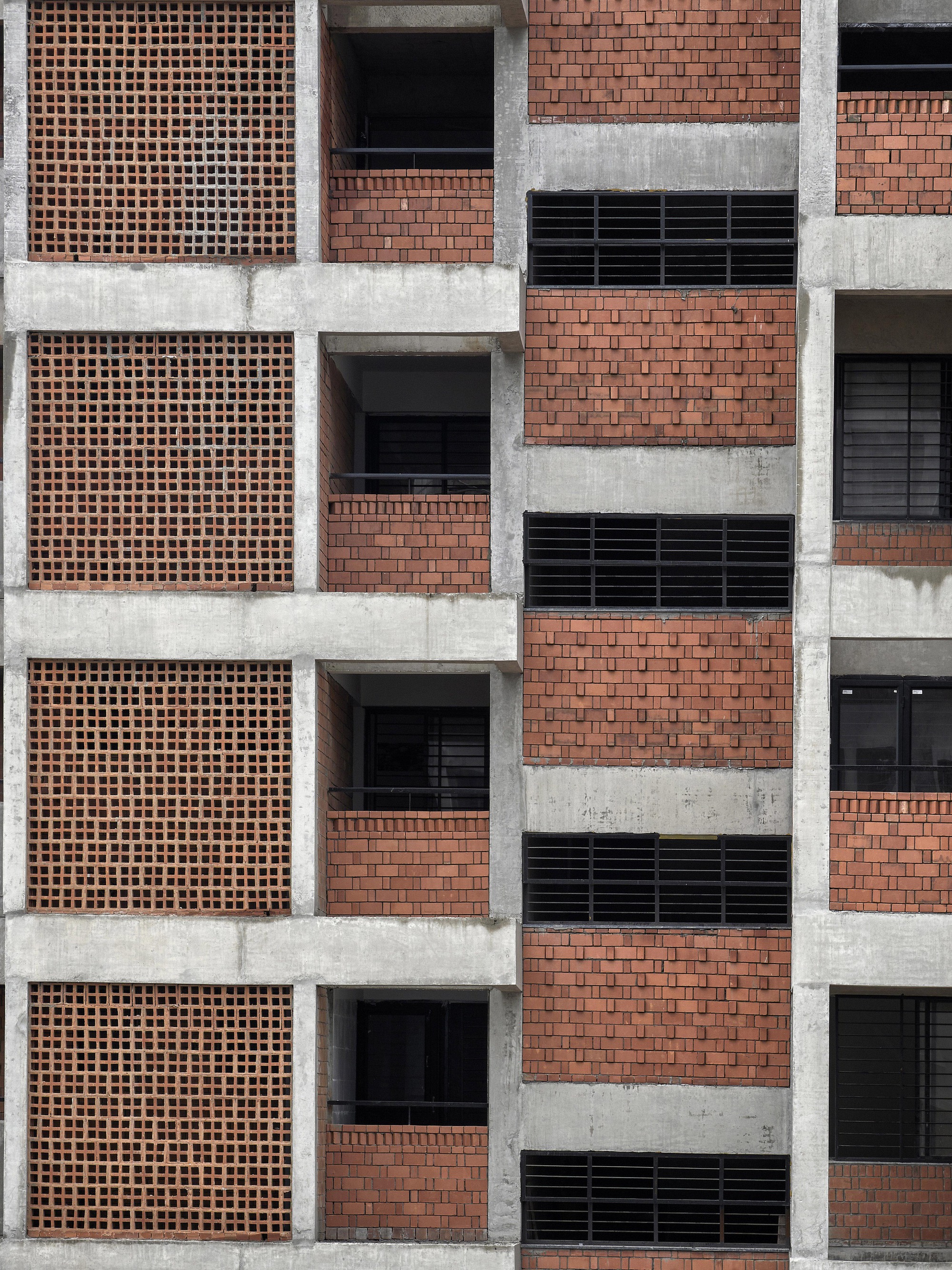 Housing Apartment at Badade Nagar / Studio Frozen Music-29