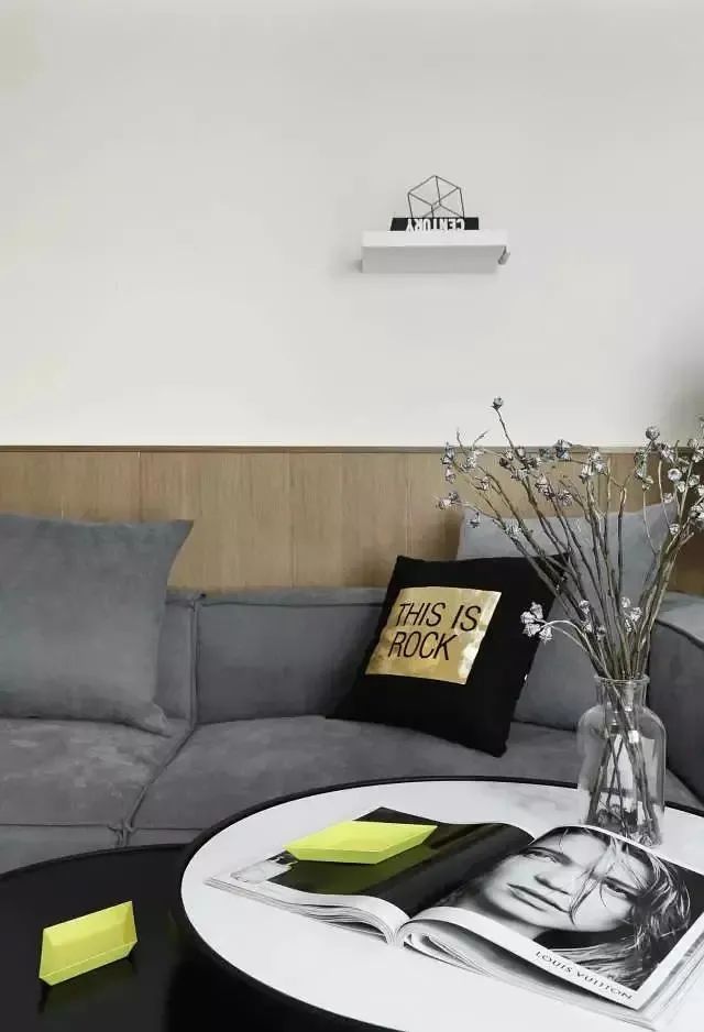 上海静安 60㎡两居室“剪刀手”式改造 | 空间焕发新生-38