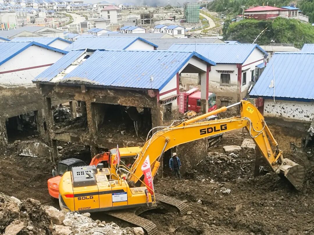 庆祝西藏民航通航60周年|海拔高，境界更高！跨越世界屋脊献哈达-50