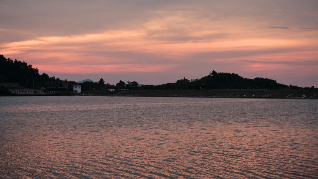 见山·喜舍 · 山间别墅的诗意重生丨中国南京丨品奕汇设计-6