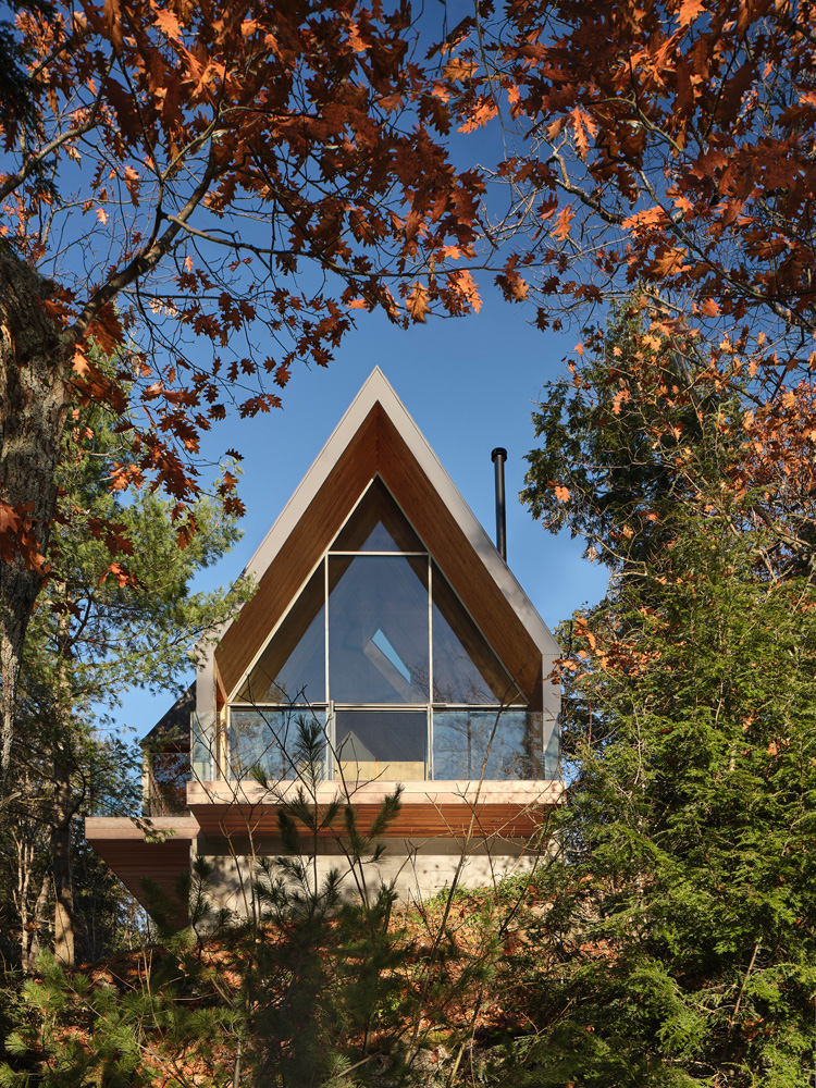 Doğayla Uyumlu Modern Bir Kaçış Noktası: Bunkie on the Hill - Arkitera-10