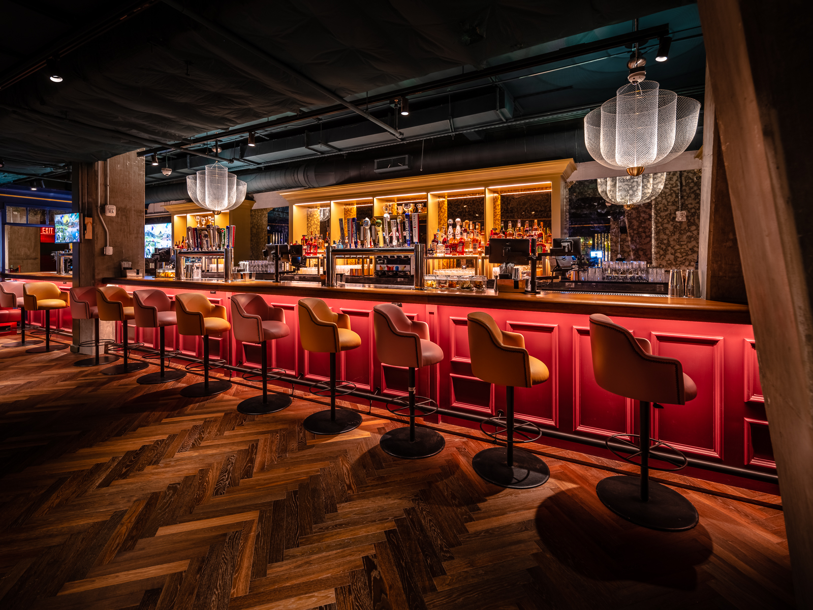 Swingers Navy Yard丨美国华盛顿丨Zachary Pulman Design Studio-16