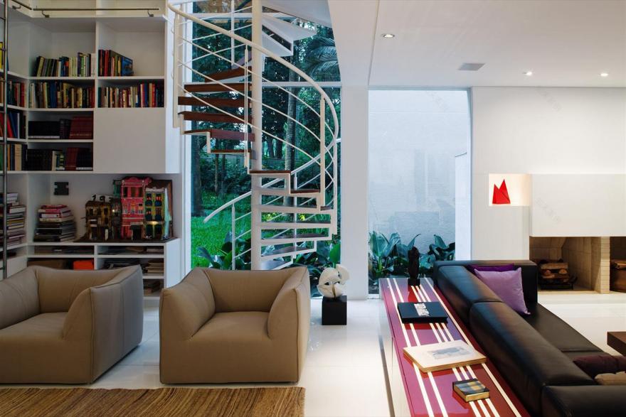 巴西 Residência RF · 现代钢材与玻璃的完美结合-7