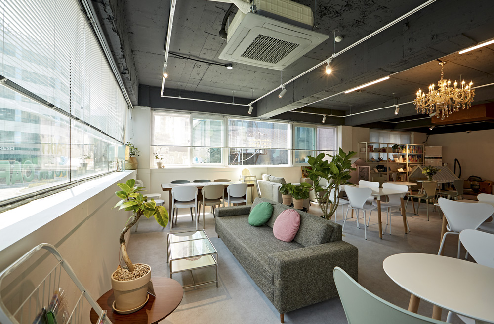 极简主义的 30 平米咖啡馆 | 韩国设计师的室内设计杰作-5