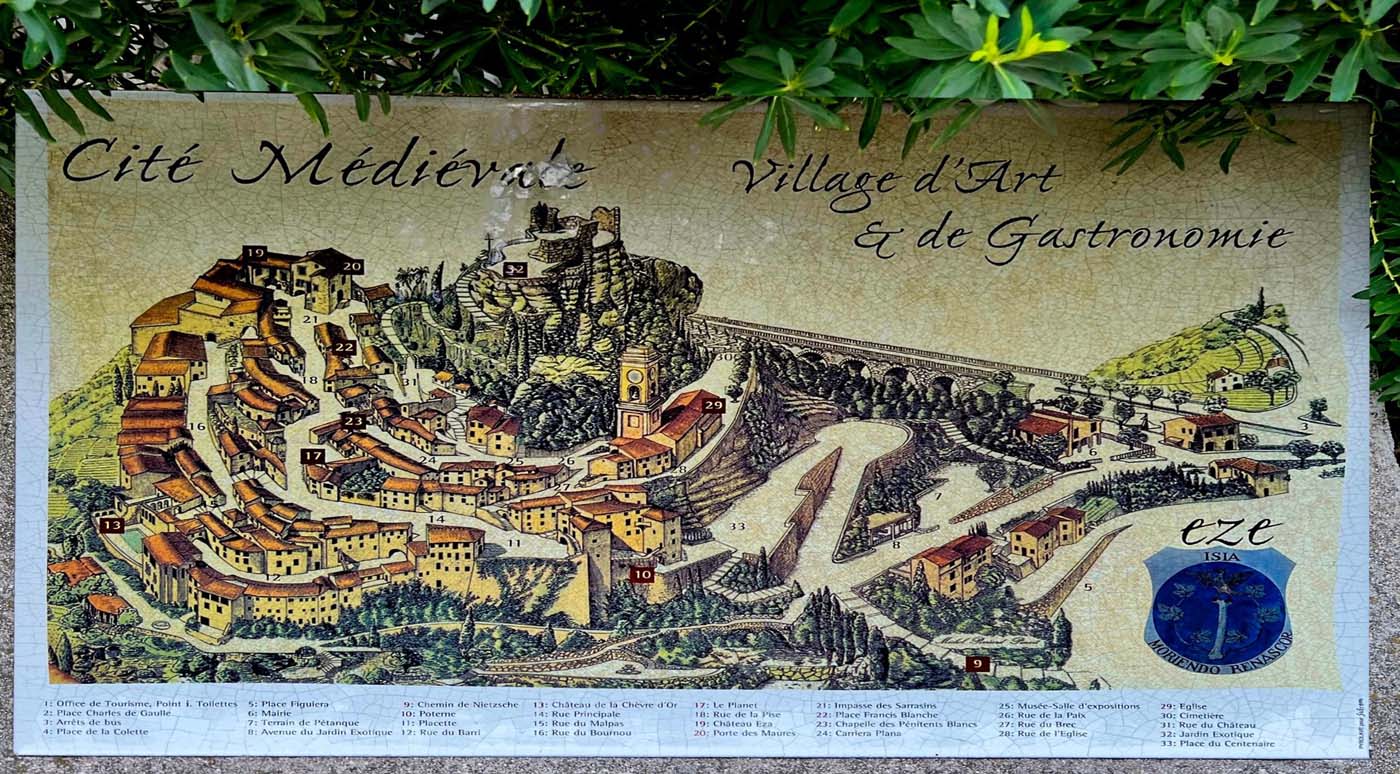 法国埃兹古村建筑群-69