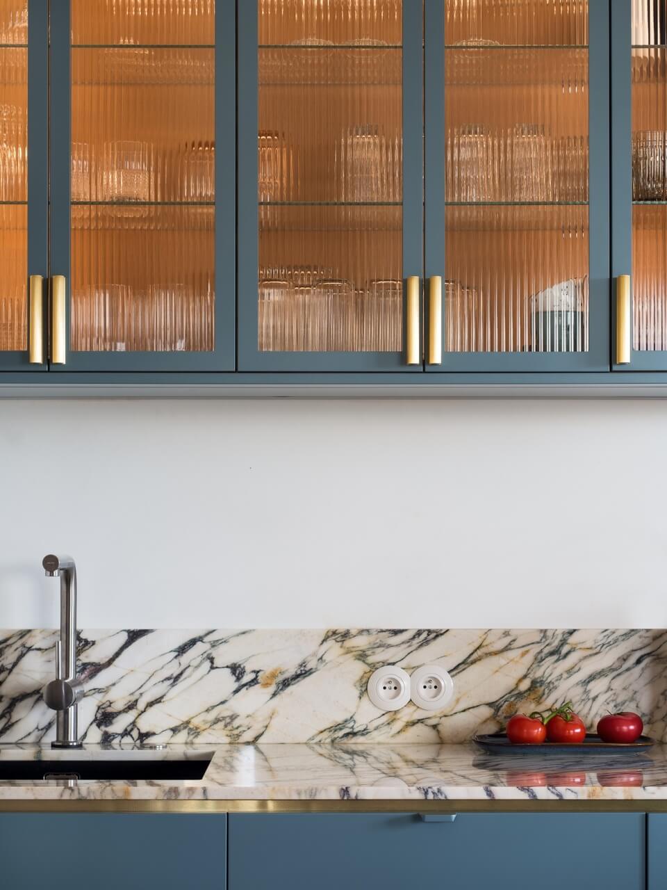 Aranżacja kuchni w stylu włoskich lat 50. - styl i niebanalny design - PLN Design-5