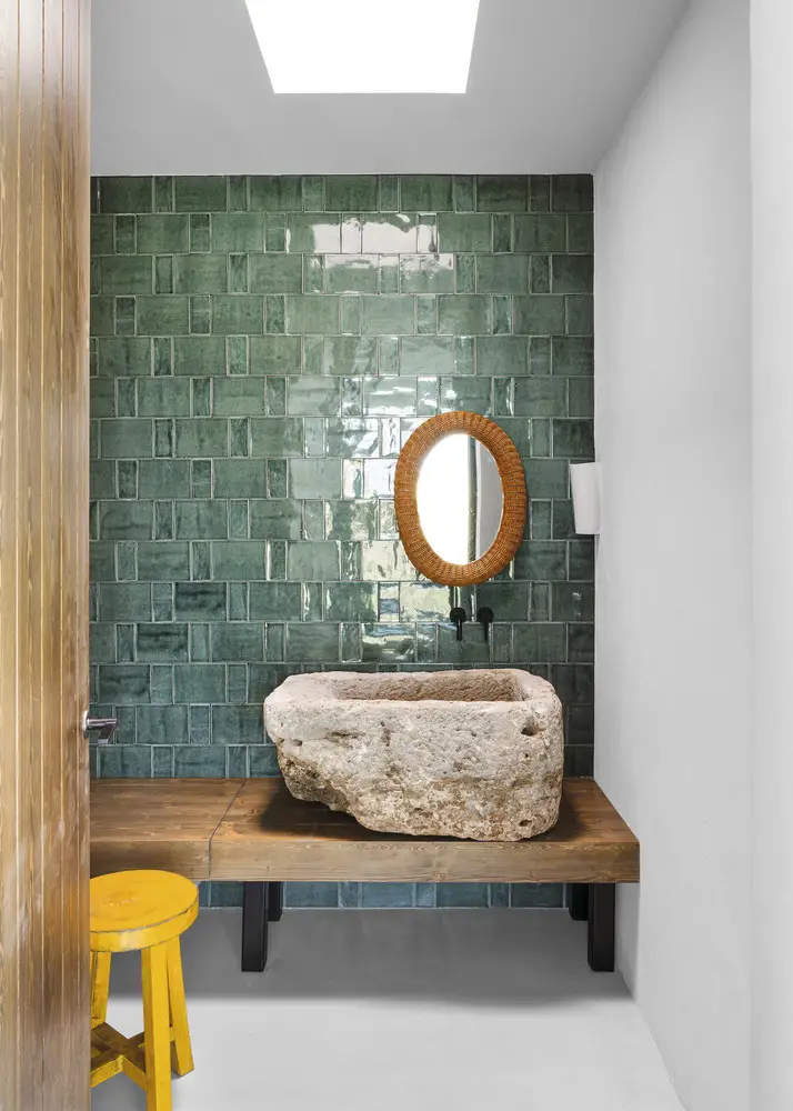 伊比莎岛纯白立方别墅 | 著名设计师 Patricia Urquiola 的地中海风情设计-9