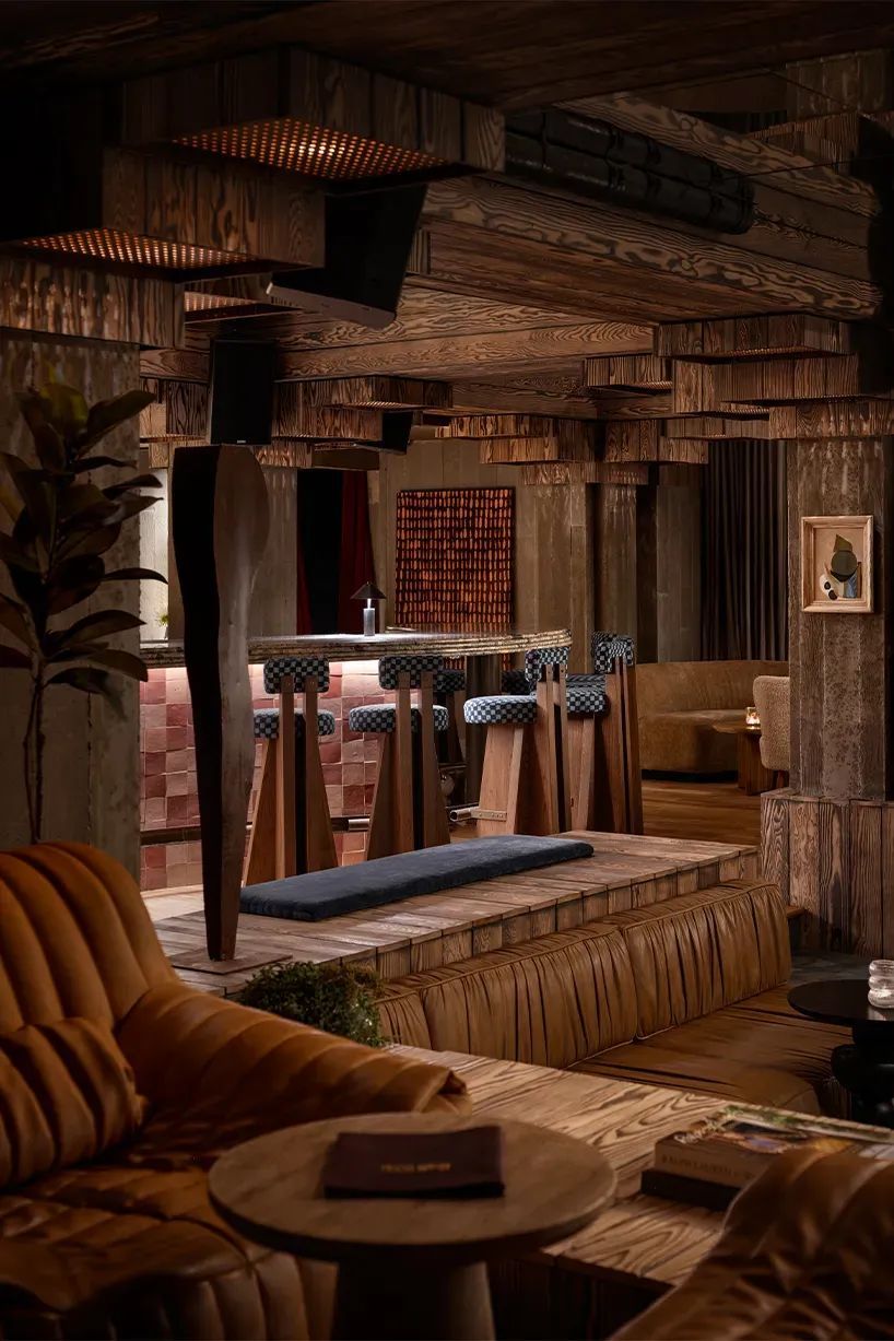 “蓝石游泳俱乐部”酒吧丨加拿大丨Normal建筑事务所-0