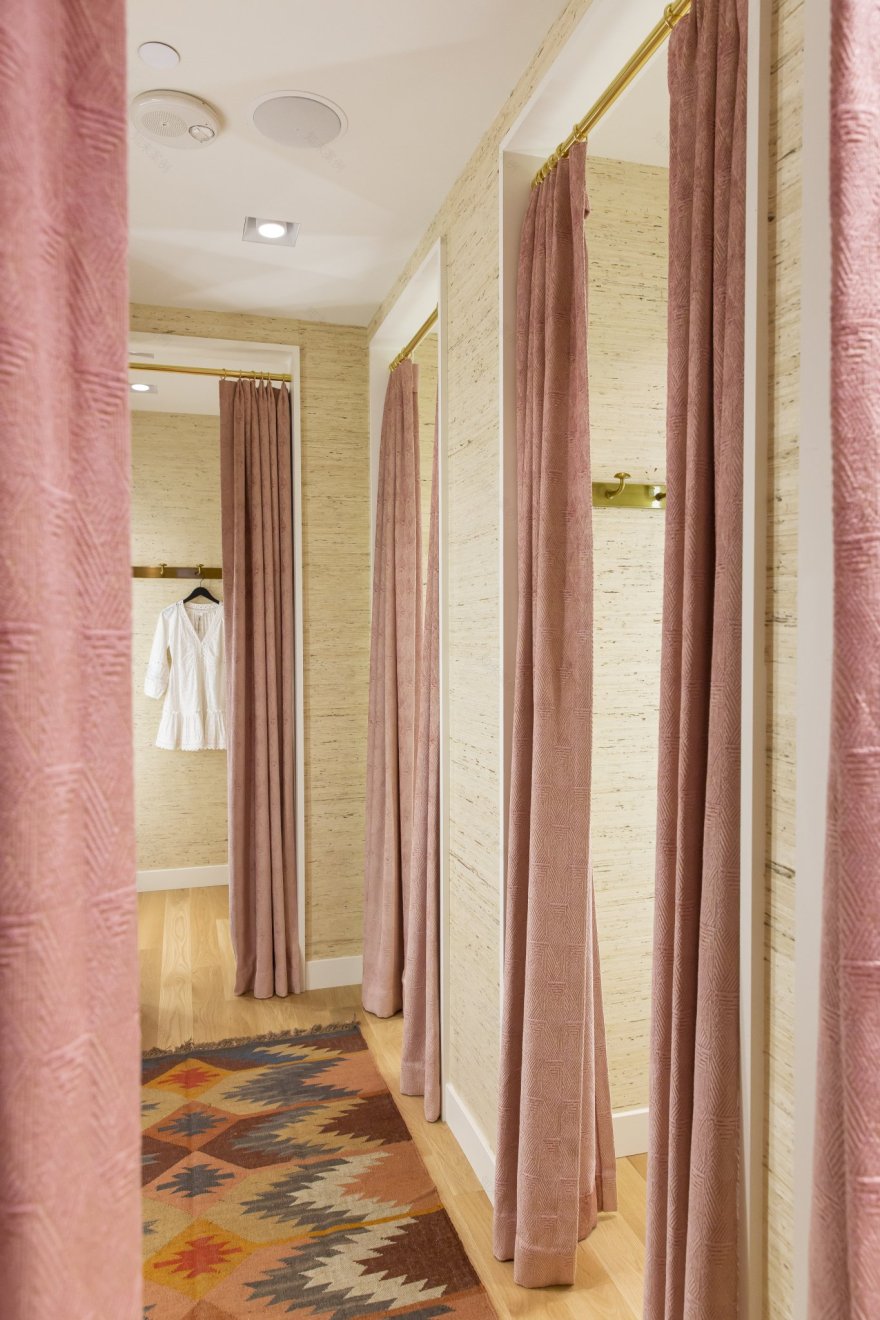 Veronica Beard in Scottsdale, AZ-17