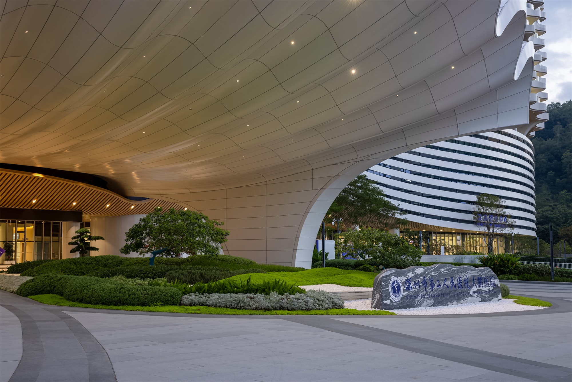 深圳市第二人民医院大鹏医院丨中国深圳丨景观设计为深圳市希尔景观设计有限公司等多家-24