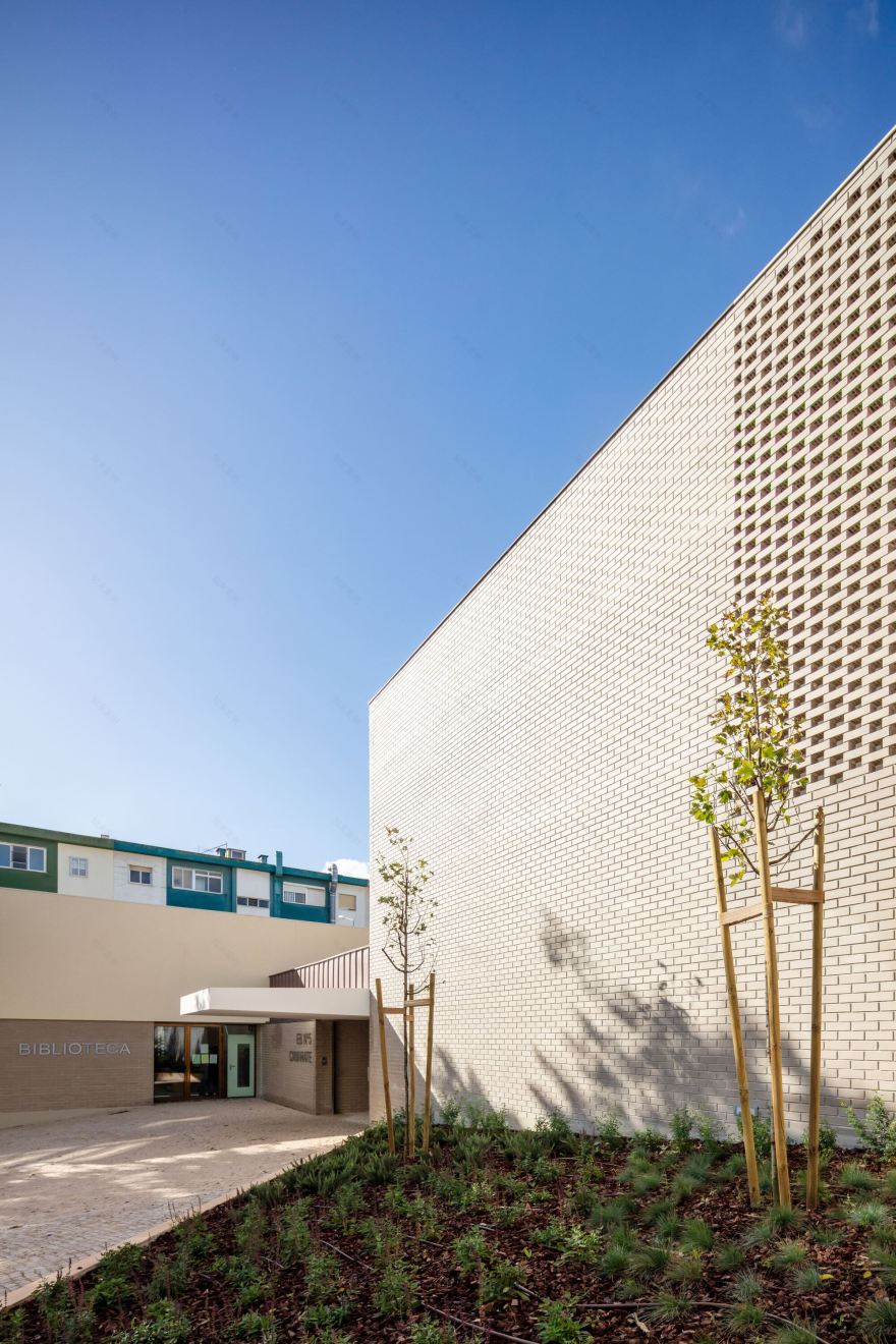 卡马拉特第五小学丨葡萄牙丨UMA Collective-40