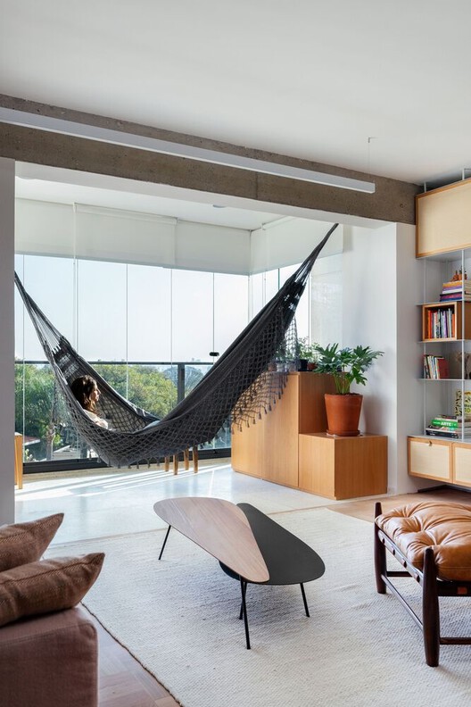 阳台设计 · 将户外空间融入公寓生活丨АrсhDаilу-5