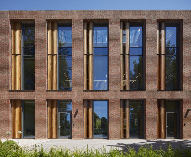 伦敦雷盖特语法学校“哈里森中心”-14