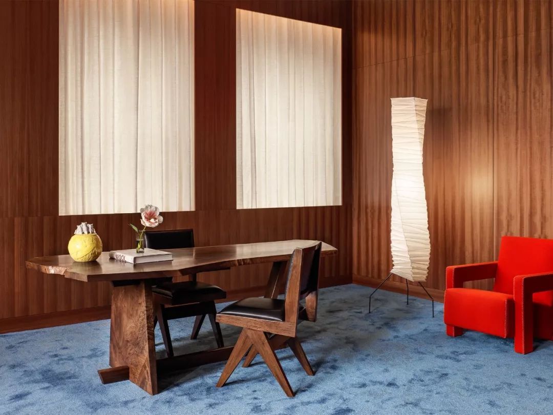 Halleroed | 雕塑艺术与自然材料的完美融合-16