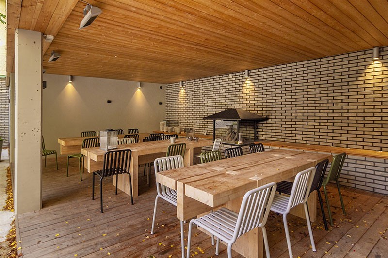 瑞典 29 平米微型公寓 | 酒店式布局，厨房岛台多功能设计-17