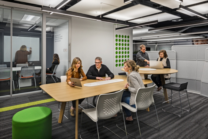 Schneider Electric Offices by Gresham Smith-16