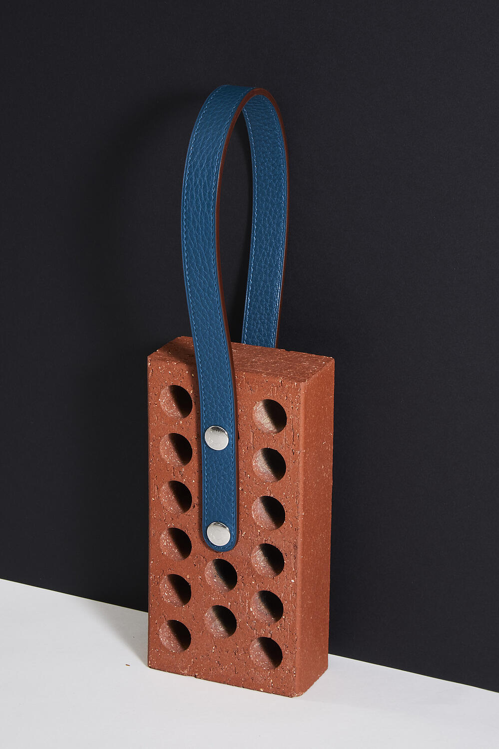 爱马仕 petit h 门档 | 精致工艺的室内设计演绎-4