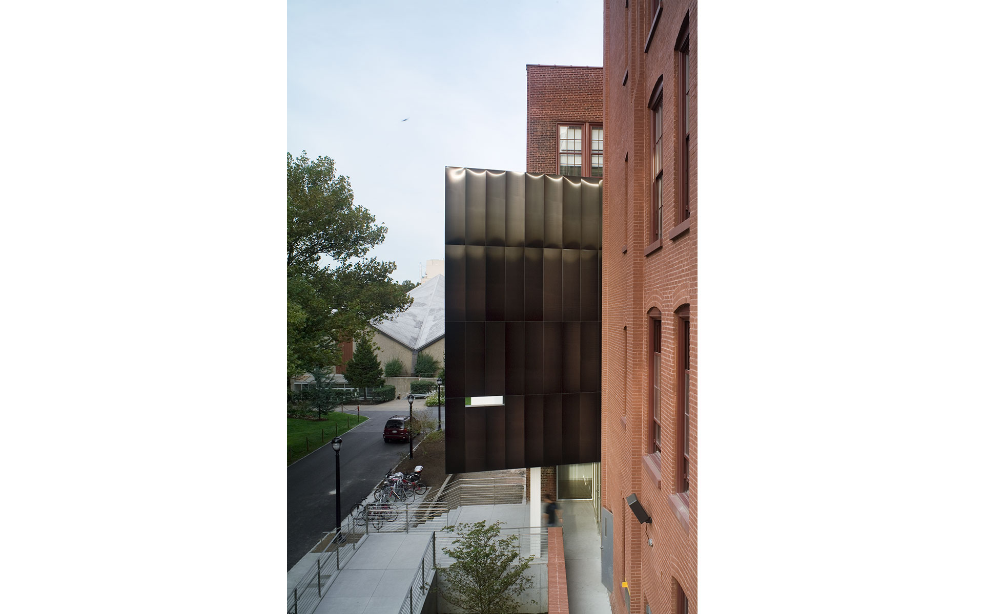 HMA  » Juliana Curran Terian Pratt Pavilion-11