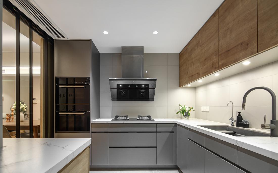 原木风高级感住宅设计-36