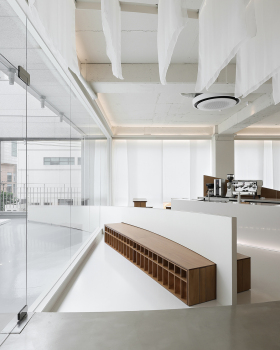 Cuore espresso café in suwon / Design Studio Maoom